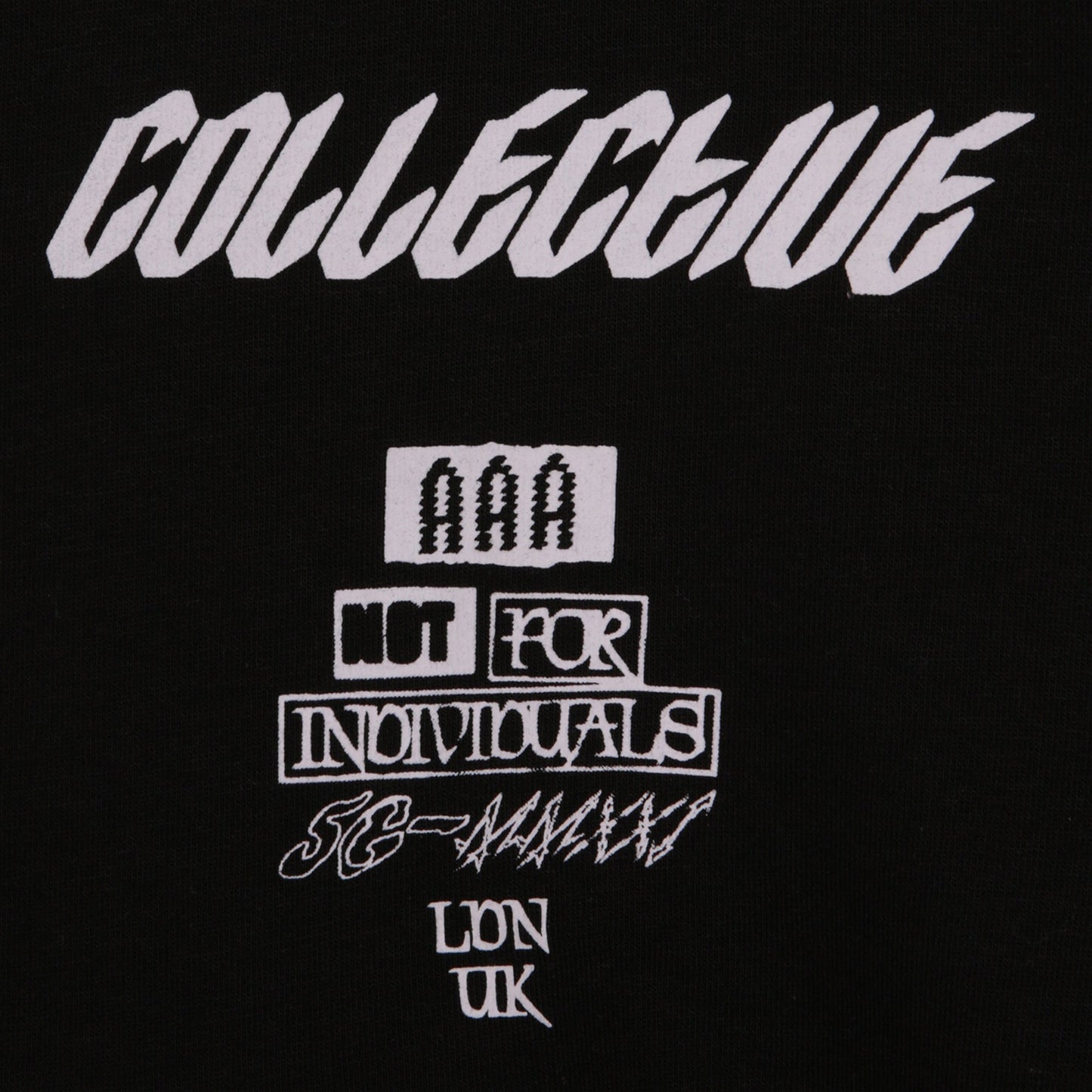 FAMILIE Hoodie